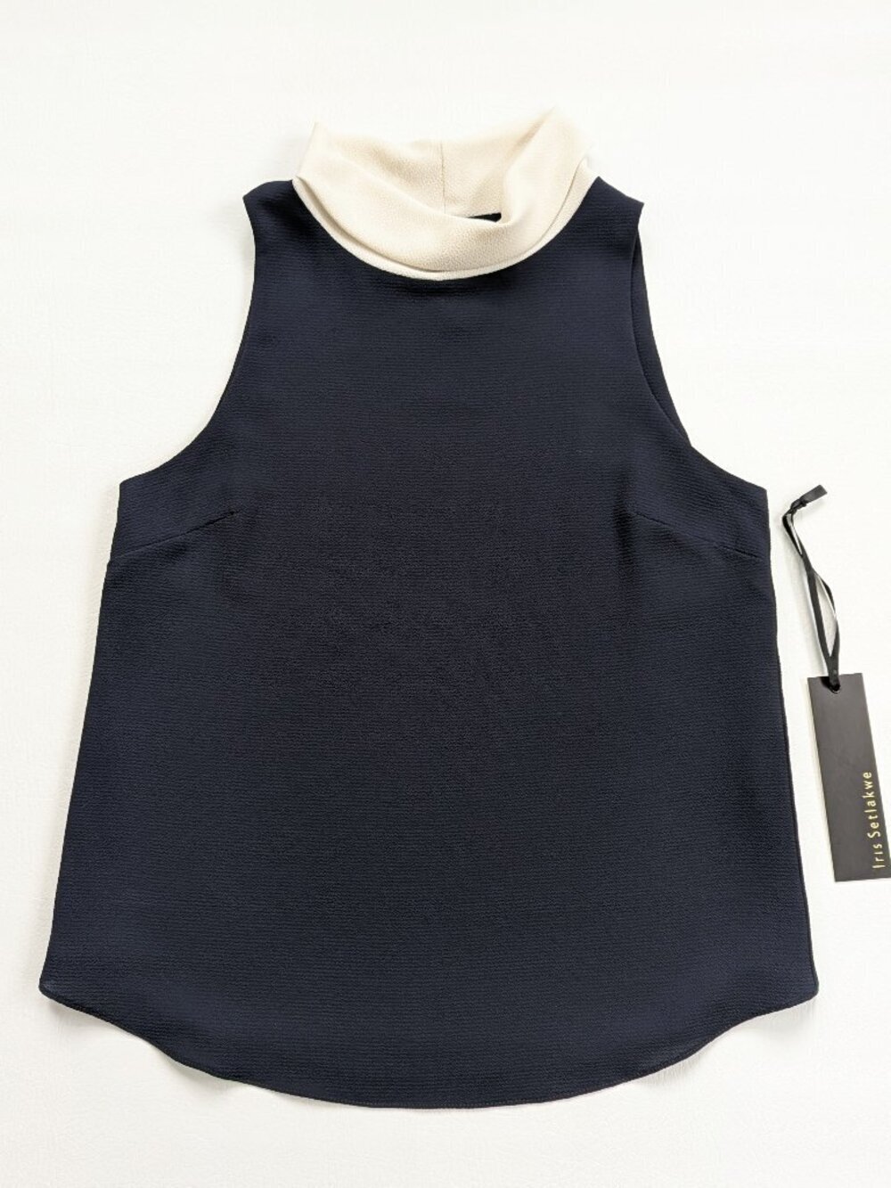 NWT Iris Setlakwe Mock Neck Sleeveless Blouse Size 2 Navy Cream - Picture 5 of 13